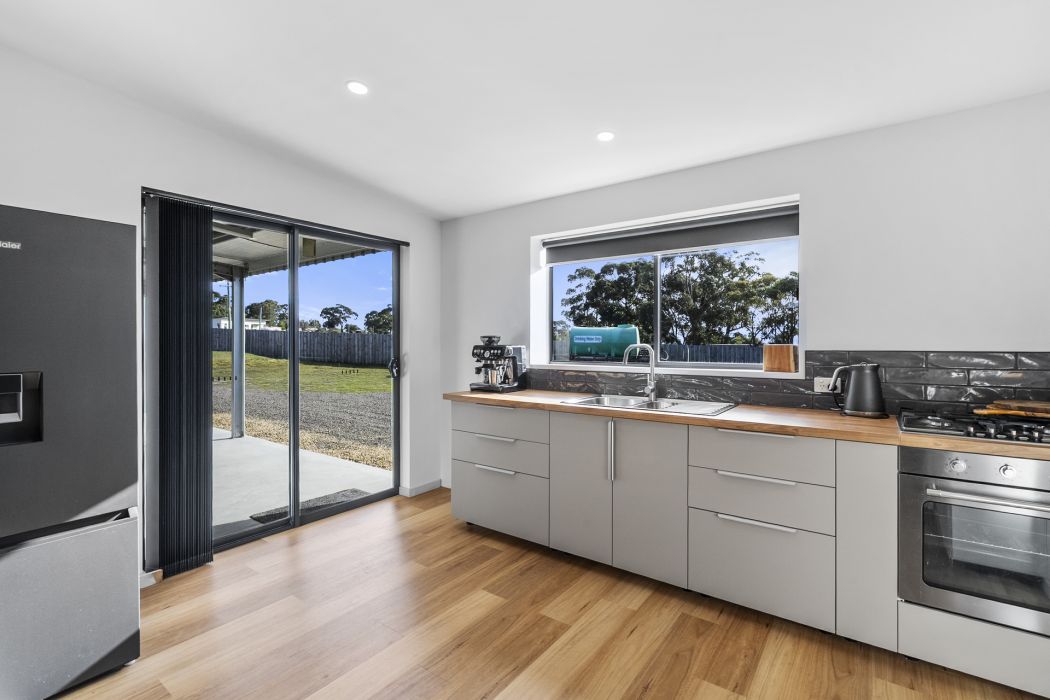 21 Anbria Drive, White Beach, TAS, 7184