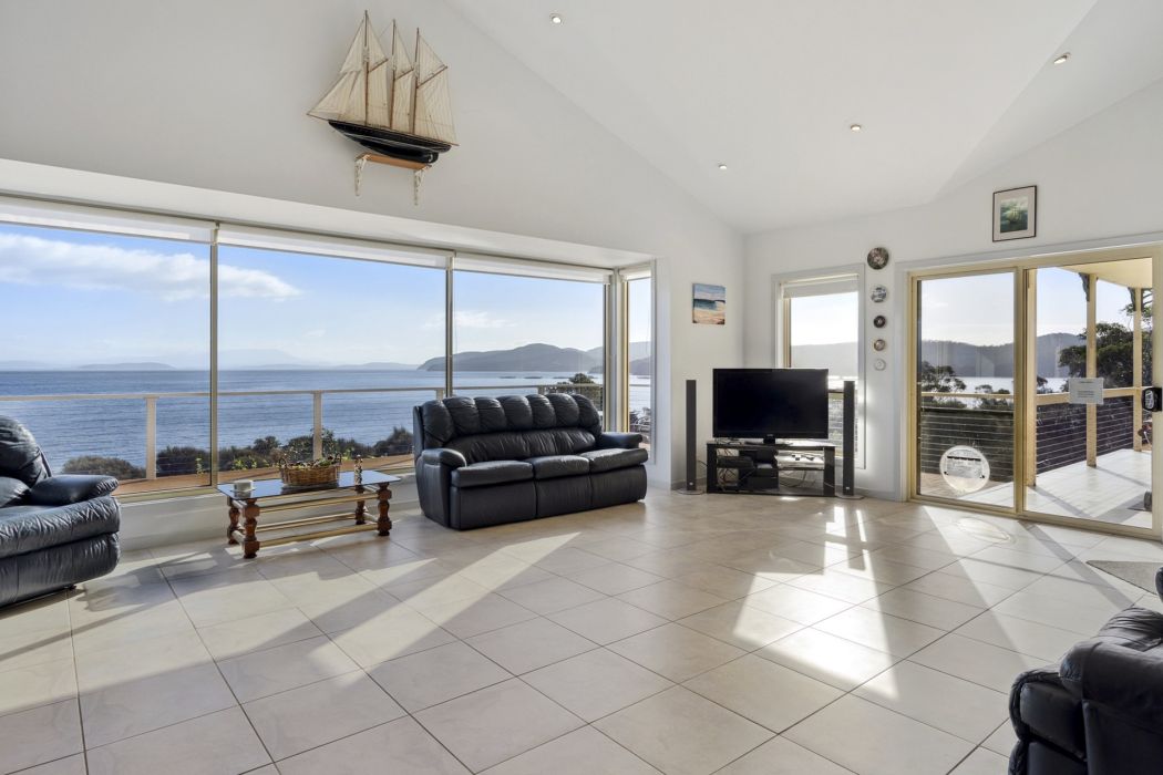100 Skeggs Avenue, White Beach, TAS, 7184