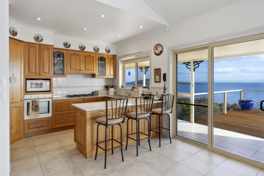 100 Skeggs Avenue, White Beach, TAS, 7184