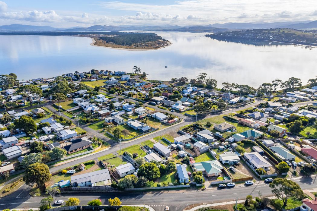 21 Carlton Beach Road, Dodges Ferry, TAS, 7173