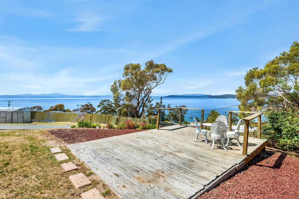 3 Broom Street, Primrose Sands, TAS, 7173