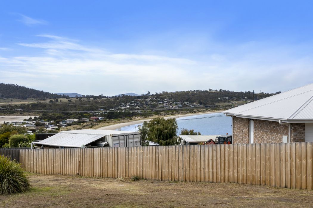 4 Sea Eagle Road, Primrose Sands, TAS, 7173