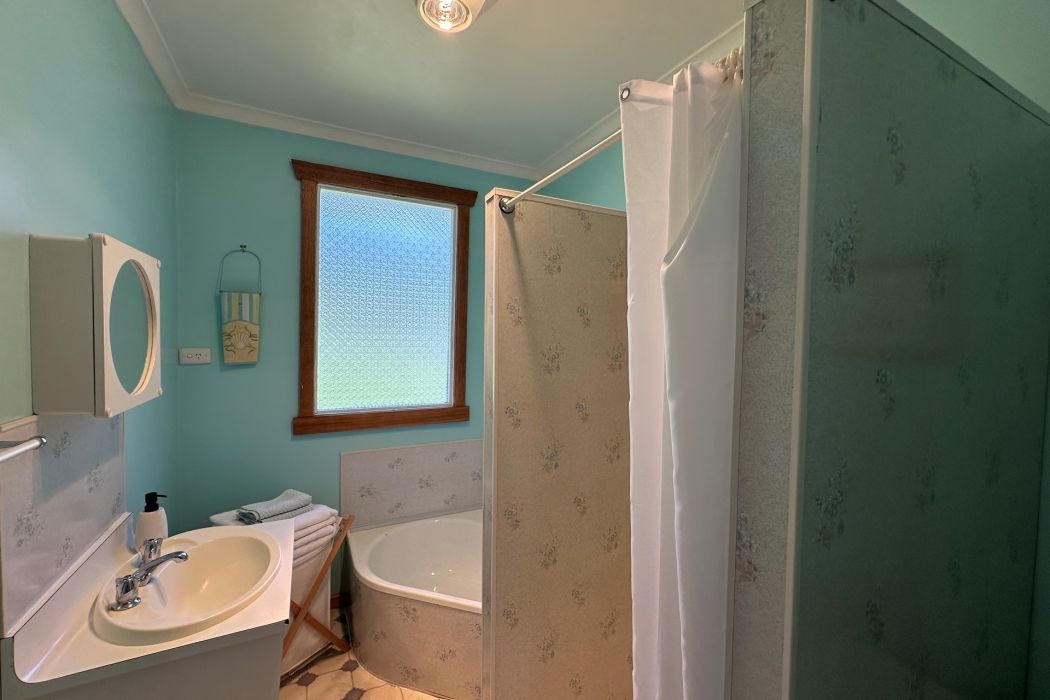 13 Free Street, White Beach, TAS, 7184