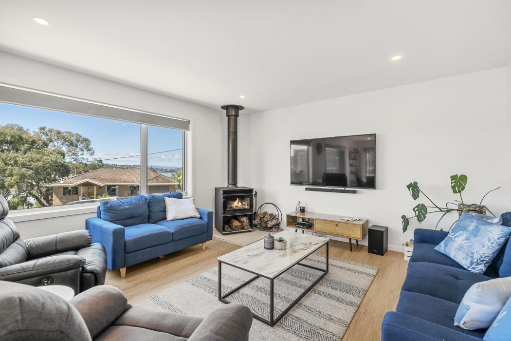 2 Little Falcon Street, Primrose Sands, TAS, 7173