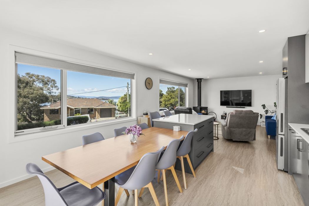 2 Little Falcon Street, Primrose Sands, TAS, 7173