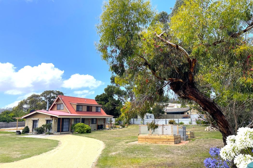 15 Roberts Street, Triabunna, TAS, 7190