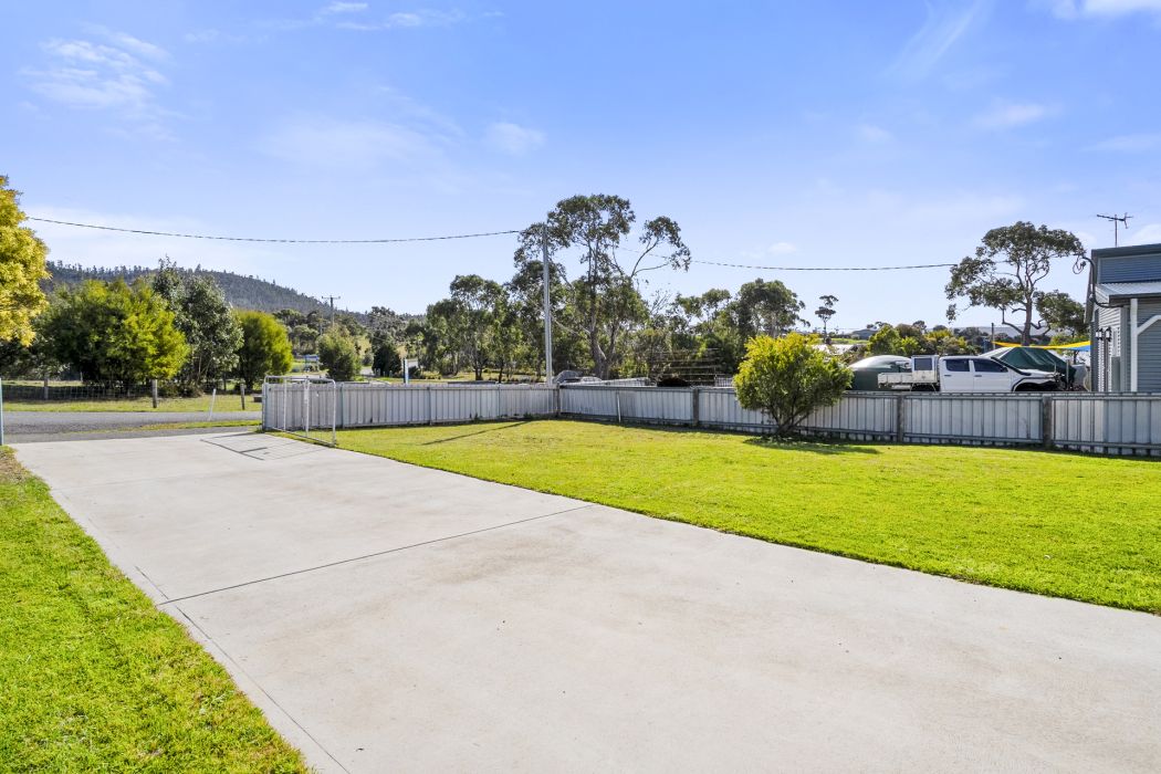 5 Church East Street, Dunalley, TAS, 7177