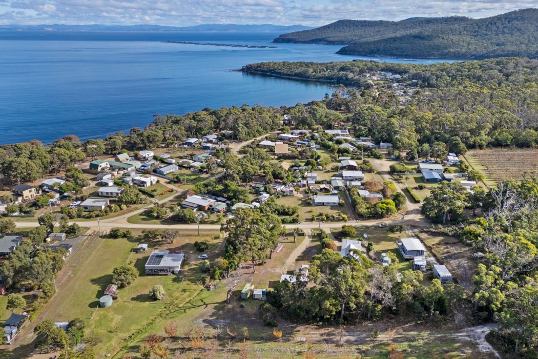 20 Beach Street, White Beach, TAS, 7184