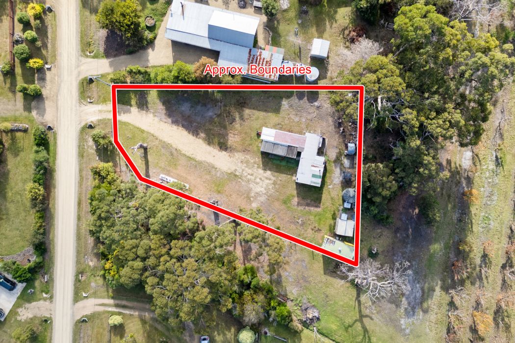 20 Beach Street, White Beach, TAS, 7184