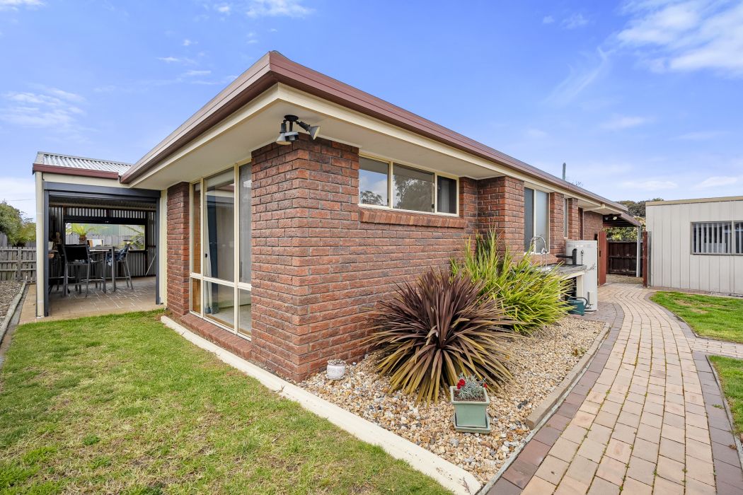 52 Winston Avenue, Seven Mile Beach, TAS, 7170