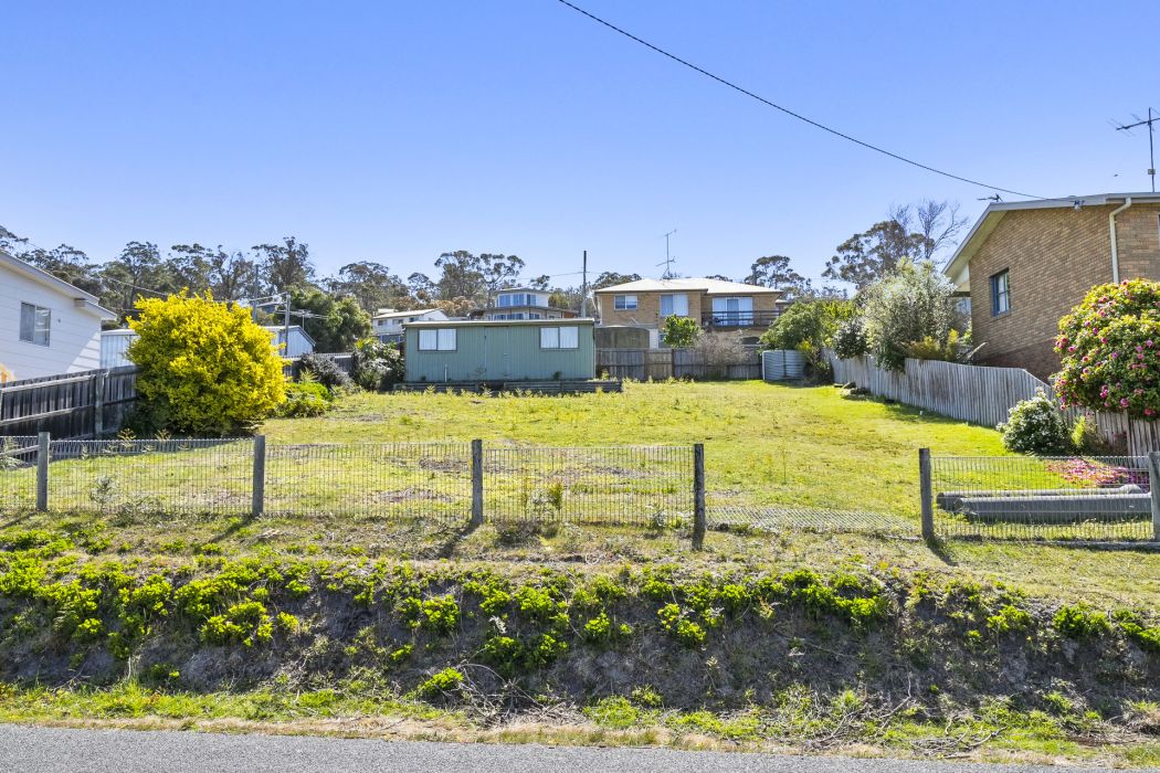 12 Carlton Bluff Road, Primrose Sands, TAS, 7173