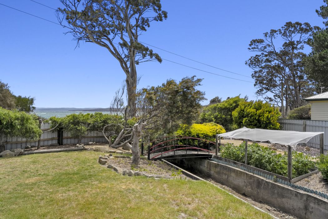 24 Sloping Main Drive, Sloping Main, TAS, 7186
