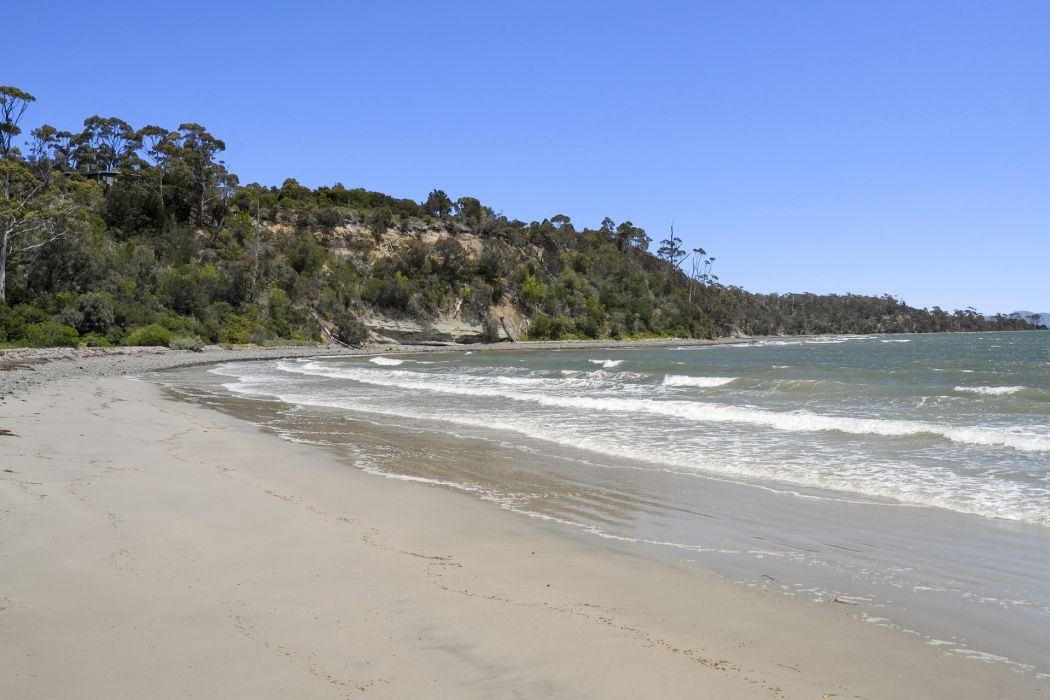 24 Sloping Main Drive, Sloping Main, TAS, 7186