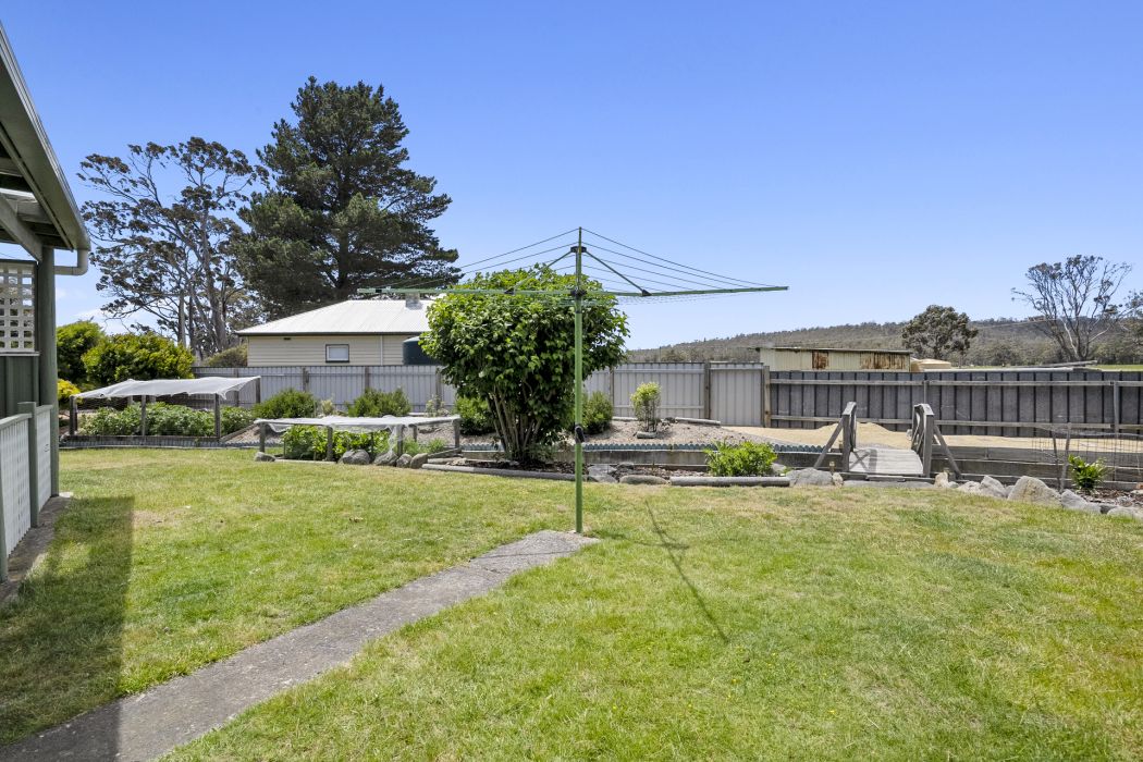24 Sloping Main Drive, Sloping Main, TAS, 7186