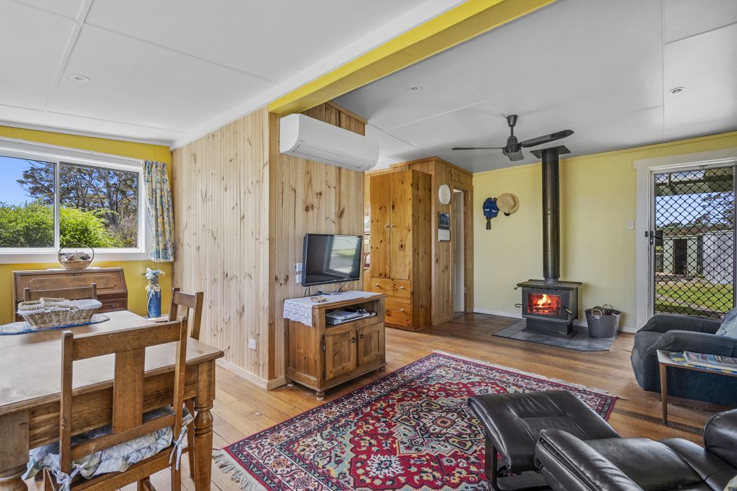 24 Sloping Main Drive, Sloping Main, TAS, 7186