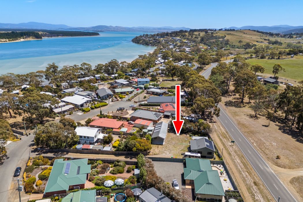 18 Sandy Point Avenue, Dodges Ferry, TAS, 7173