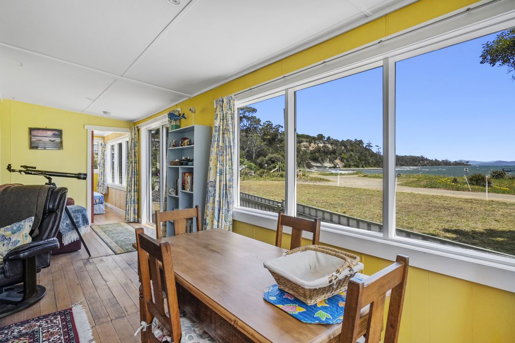 24 Sloping Main Drive, Sloping Main, TAS, 7186
