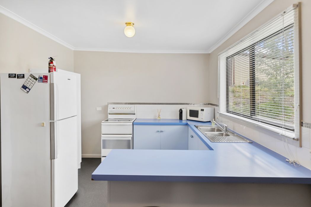 4 Chaffeys Drive, Dodges Ferry, TAS, 7173