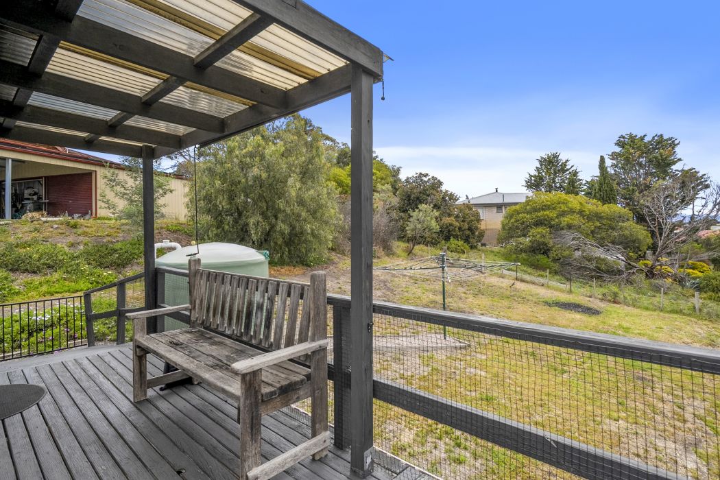4 Chaffeys Drive, Dodges Ferry, TAS, 7173