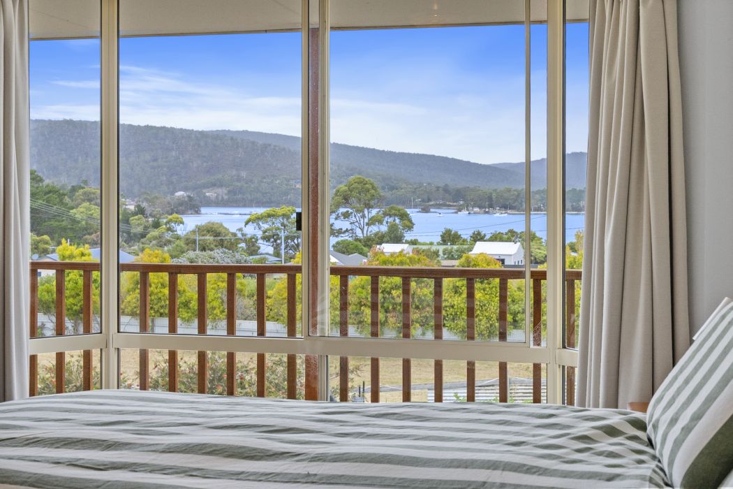 8 Peace Street, Nubeena, TAS, 7184