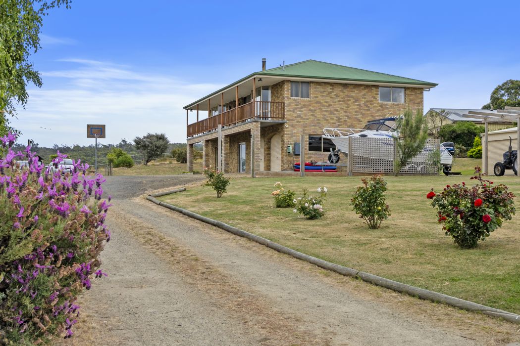 8 Peace Street, Nubeena, TAS, 7184