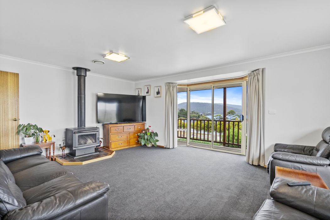 8 Peace Street, Nubeena, TAS, 7184