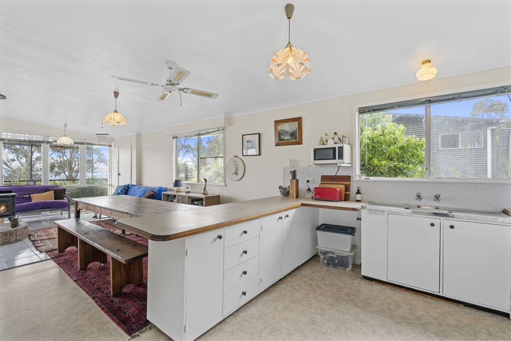 36 Spaulding Street, White Beach, TAS, 7184
