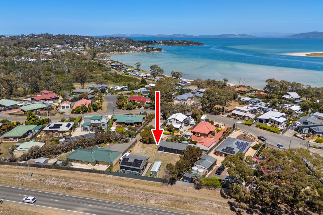18 Sandy Point Avenue, Dodges Ferry, TAS, 7173