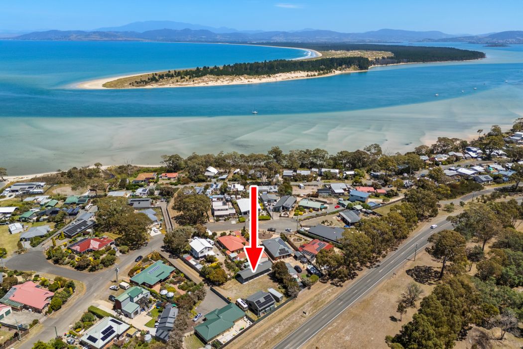 18 Sandy Point Avenue, Dodges Ferry, TAS, 7173