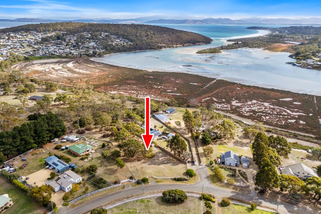 14 Colleen Crescent, Primrose Sands, TAS, 7173