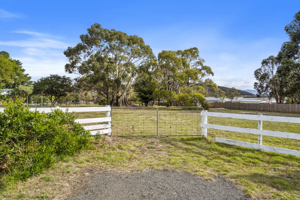 14 Colleen Crescent, Primrose Sands, TAS, 7173