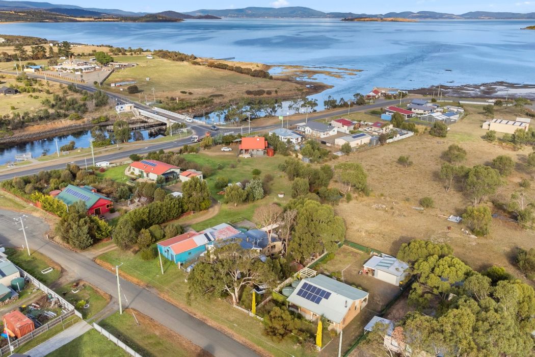 35 Booth Street, Dunalley, TAS, 7177