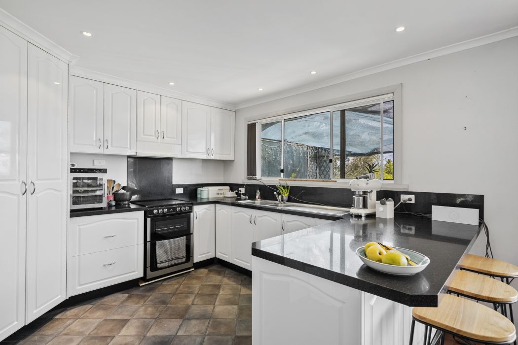 74 Lagoon Road, White Beach, TAS, 7184