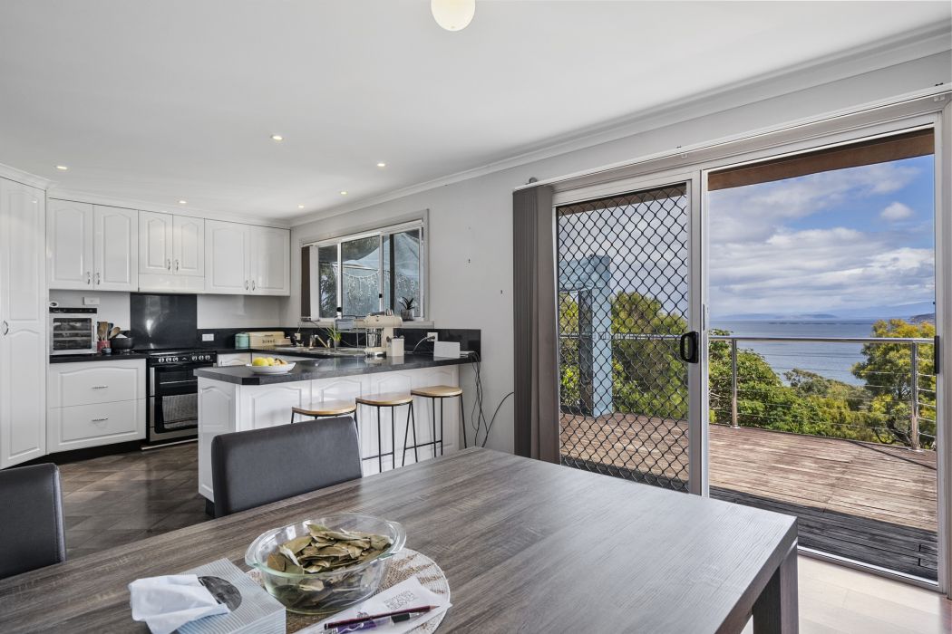 74 Lagoon Road, White Beach, TAS, 7184