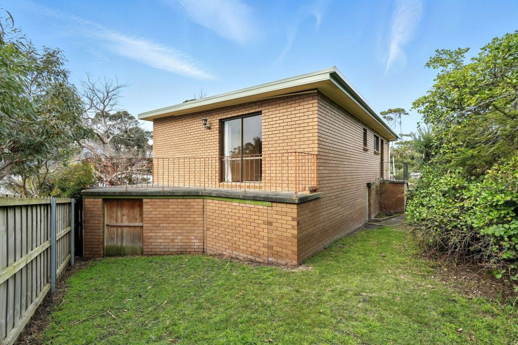 Unit 2/5 Batchelor Street, White Beach, TAS, 7184