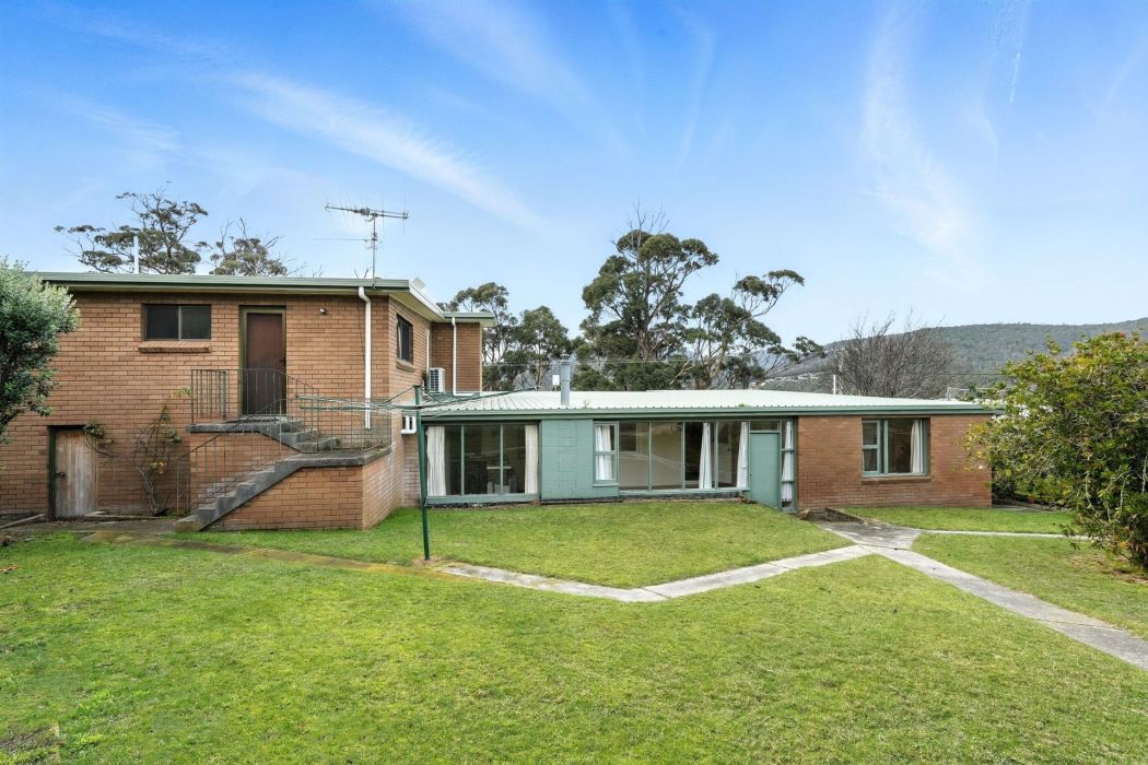 Unit 2/5 Batchelor Street, White Beach, TAS, 7184