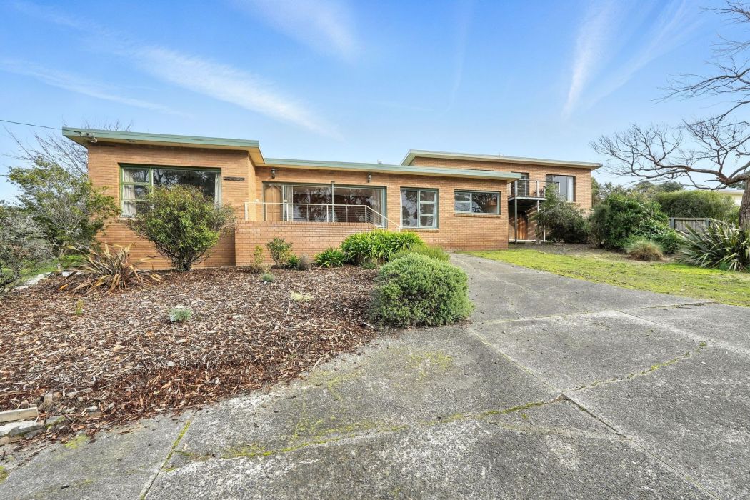 Unit 2/5 Batchelor Street, White Beach, TAS, 7184