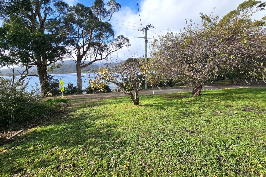 Unit 1/5 Batchelor Street, White Beach, TAS, 7184