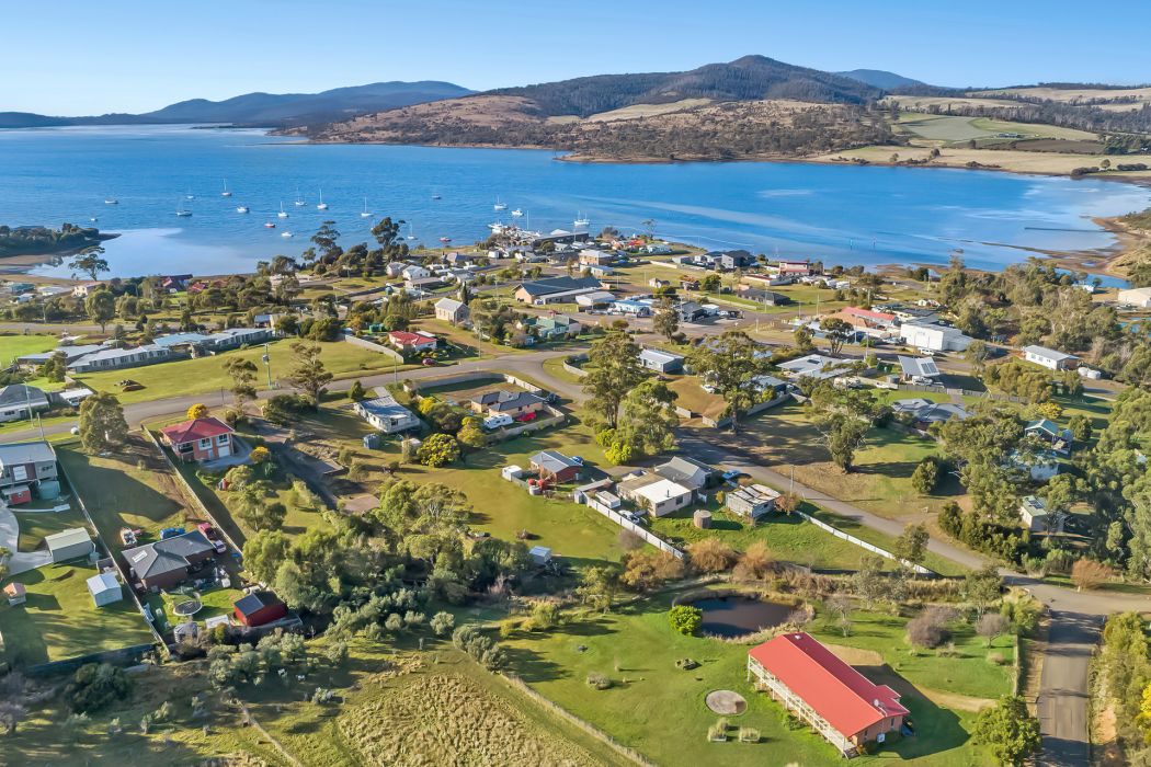 19 Bay Street, Dunalley, TAS, 7177