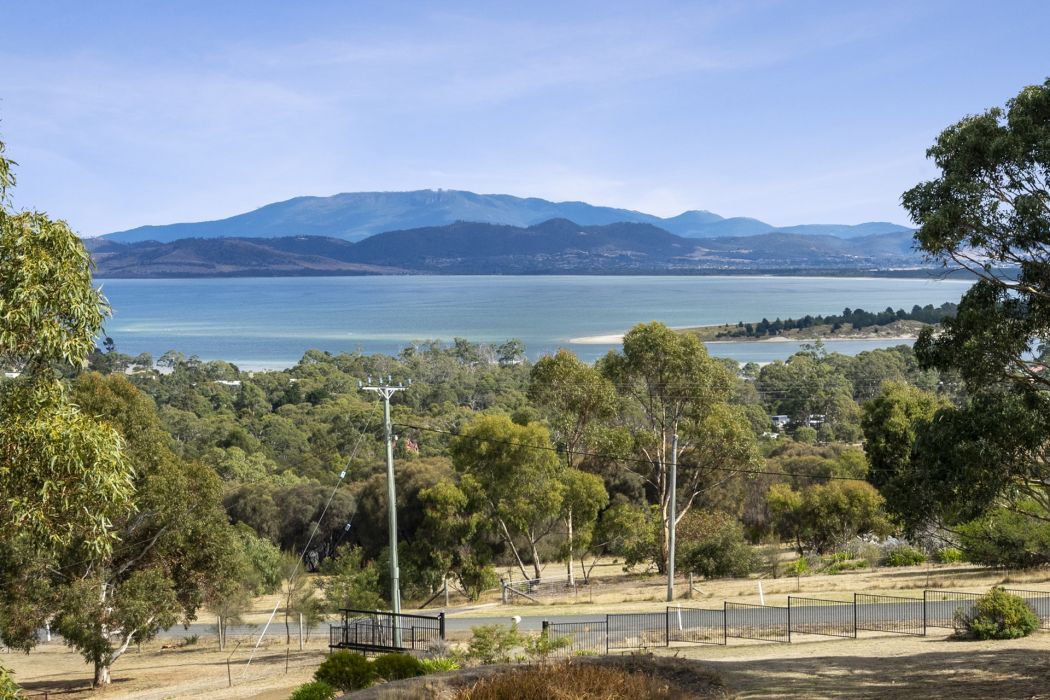 3 Whitefoord Parade, Dodges Ferry, TAS, 7173