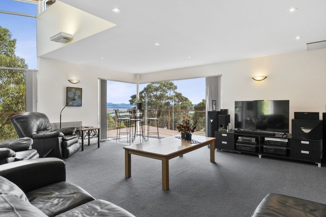 3 Whitefoord Parade, Dodges Ferry, TAS, 7173