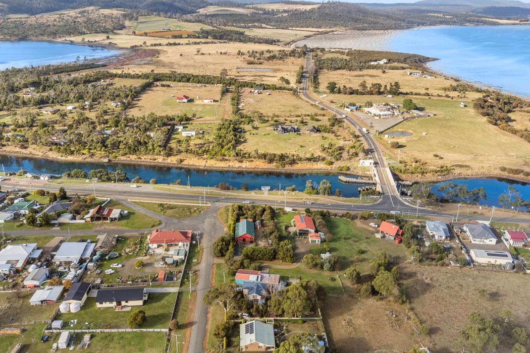 35 Booth Street, Dunalley, TAS, 7177