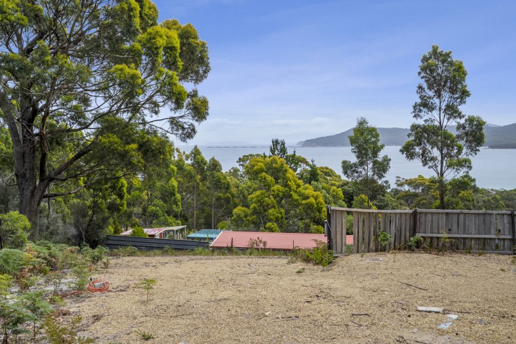 52 Lagoon Road, White Beach, TAS, 7184