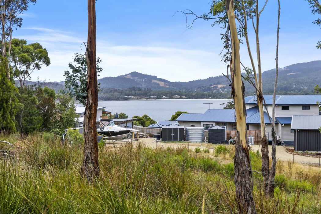 9 Mola Court, White Beach, TAS, 7184