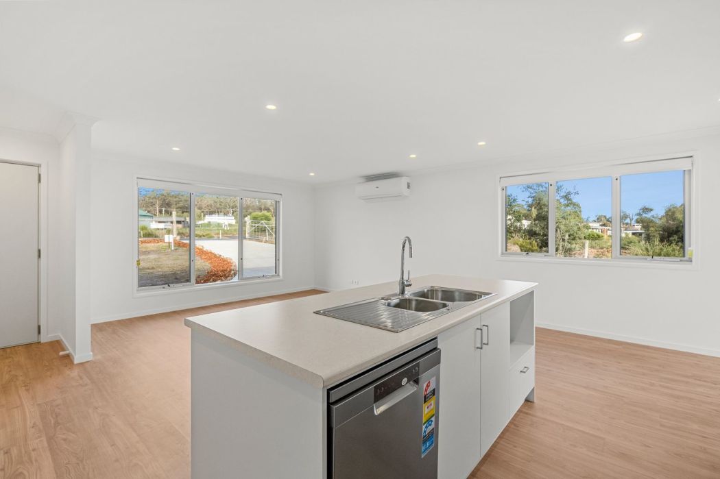 17 Anbria Drive, White Beach, TAS, 7184