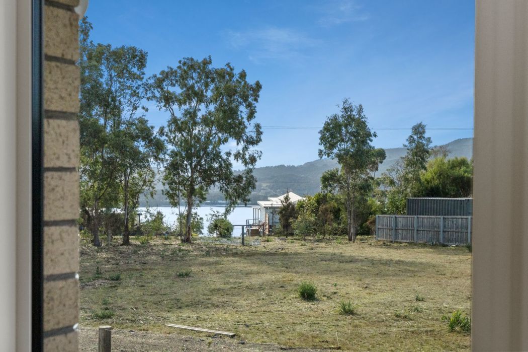 17 Anbria Drive, White Beach, TAS, 7184