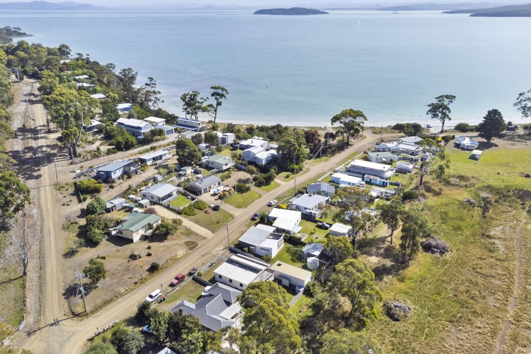 6 Sloping Main Drive, Sloping Main, TAS, 7186