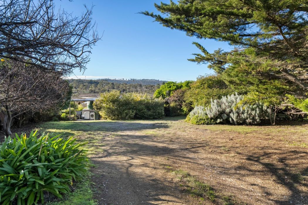 19 Midden Road, Primrose Sands, TAS, 7173