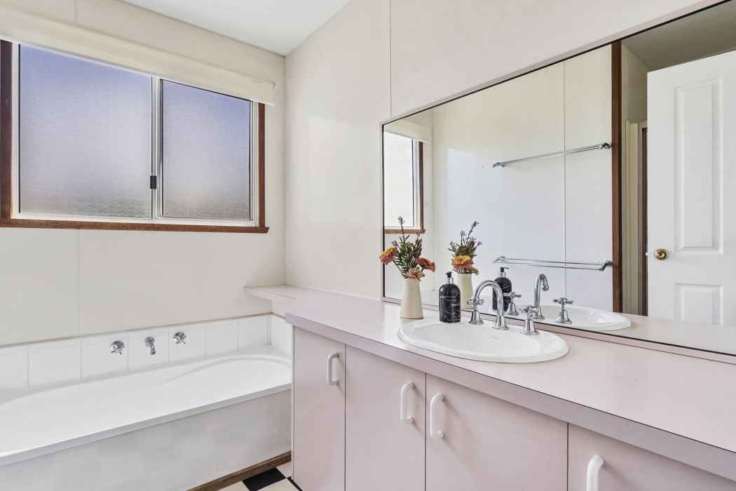 6 Dunalley Esplanade, Dunalley, TAS, 7177