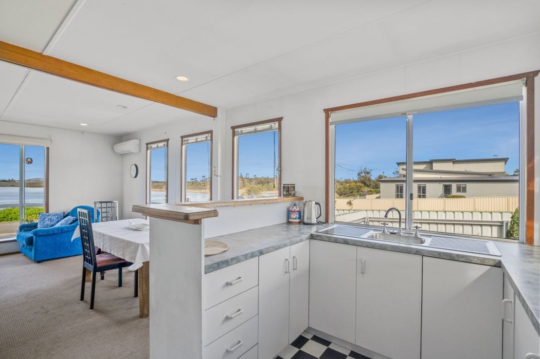 6 Dunalley Esplanade, Dunalley, TAS, 7177